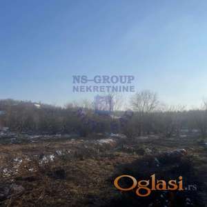 Ravan plac u Sremskoj Kamenici, sva infrastruktura u blizini!