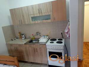 Centar,garsonjera 230e