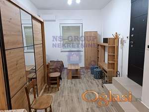 Petrovaradin - Sadovi, 0.5 garsaonjera od 23m2