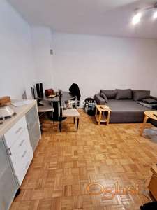 Lion, BKA, 1.5, opremljen, pogled, okružen zelenilom ID#10475