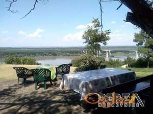 PLAC SA PRELEPIM POGLEDOM POGLEDOM BEKAProstran placgradski graevinski od 3650 m2 u naselju Kalakaa Beka Dimenzije placa su 173x21 Tro