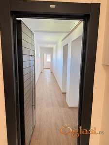 Prodaje se nov cetvorosoban stan u Temerinu