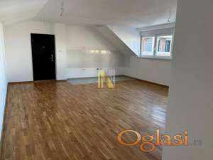 Nov, neuseljavan trosoban stan, Heroja Pinkija