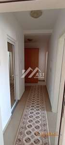 Izdajem potpuno okrečen dvosoban stan na Sajmu !!! ID#4793