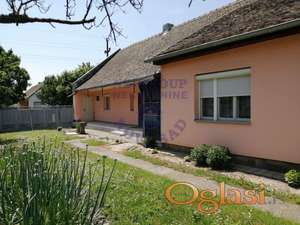 Odlicna kuca u Zmajevu 131m2