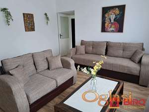 Trosoban stan 78m² kod SPENS-a – velika terasa, lift, odlična lokacija