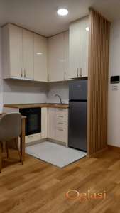 NOV JEDNOIPOSOBAN STAN U NOVOJ ZGRADI, PODBARA