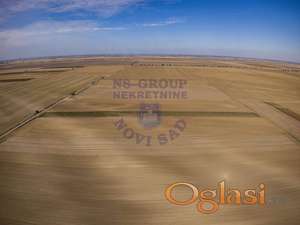 Vrhunska parcela na ulazu u Kac!