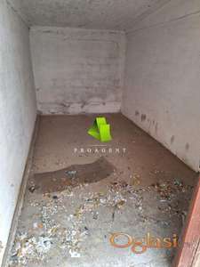 Garaža na Sombroskom bulevaru ID#6073