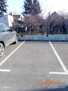 Petrovaradin Reljkovićeva parking mesto HITNO!