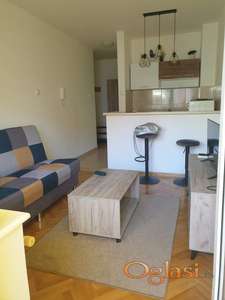 Novi Sad garsonjera 24m2 HITNO!