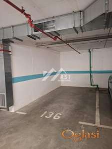 IZDAJE SE GARAZNO MESTO U AVENIJI GARDEN ID#7275