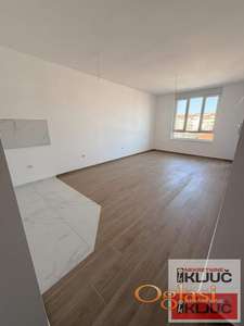 SOMBORSKI BULEVAR, 65m2, Trosoban, Nov