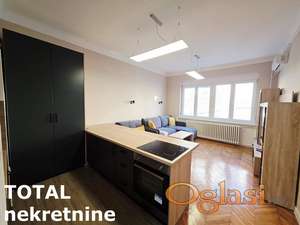 STAN - NOVI SAD - CENTAR - 32m2 - 120000 evra