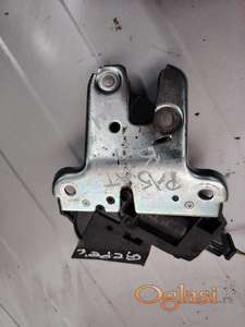 Pasat b7 zadnja brava gepeka