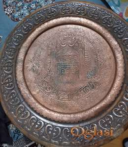 Okrugli stocic antikvitet