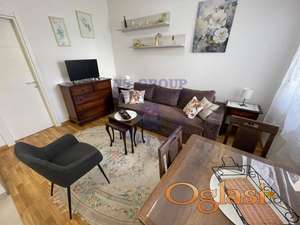 Na prodaju odličan jednoiposoban stan,  Ivona 065/4019279