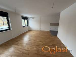 Odličan trosoban stan! Doža Đerđa! Useljiv za mesec dana!