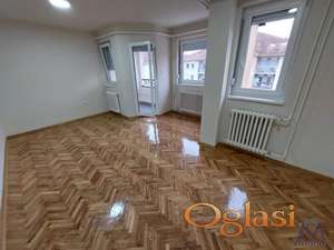 Stan NOVI SAD,LIMAN 4,kv: 53, € 130000, ID: 1019057