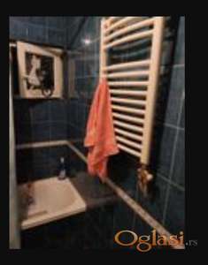 Dvosoban kod okretnice autobusa 26