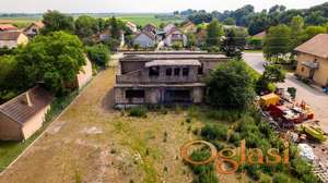 555586-Plac-2700m2-Čenej