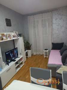  JEDNOIPOSOBAN STAN NADOMAK SOMBORSKOG BULEVARA 