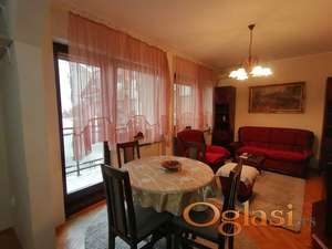 DVOSOBAN STAN BLIZU FUTOŠKE I BUL. OSLOBOĐENJA