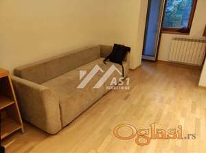 Izdajem Pet Friendly fenomenalan četvorosoban stan u Centru !!! ID#7096