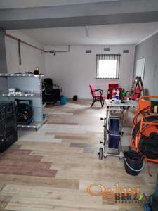 IDEALAN PROSTOR ZA RADIONICU ILI NEKU TIHU DELATNOST, VETERNIČKA RAMPA, NADOMAK NOVOSADSKOG PUTA