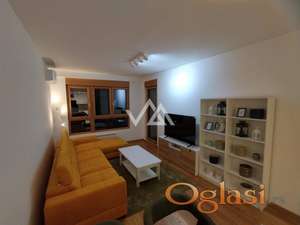 Izdaje se 3.0 stan, Novi Beograd (Wellport)