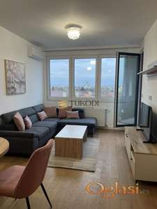 Izdavavanje 1,5 stan od 45m2 Heroja Pinkija