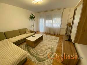 Liman 4 - renoviran stan sa pogledom na Dunav, tvrđavu i Frušku goru