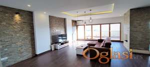 Izdavanje stanova Beograd Hram-Šestosoban duplex penthouse