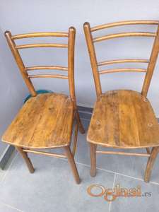 PRODAJEM  STOLICE