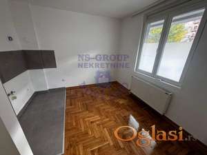 Odličan stan kod  Ž. stanice