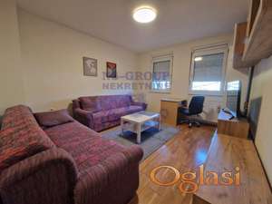 Odlična lokacija - 44 m2 - Grbavica