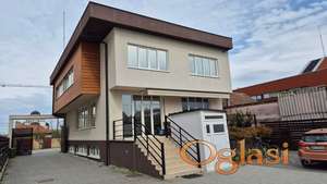 Poslovna zgrada na prodaju Novi Sad-Telep