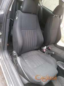 Alfa Romeo 147 3v komplet enterijer