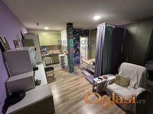 Odlična garsonjera na Adicama!