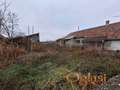 Ruševna kuća u centru Zmajeva