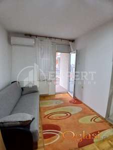 Izdaje se jednoiposoban stan kod Filozofskog fakulteta, 42m2