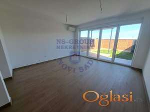 Fantastičan useljiv stan na Karagači!