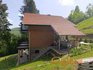 Kuca u Rakovcu 1/1 vlasnik 231m2 Moguca Zamena