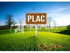 Plac  2944m2, Pantelej