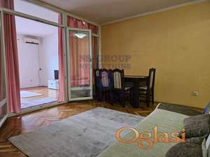 Dvosoban stan na Grbavici! 53m2