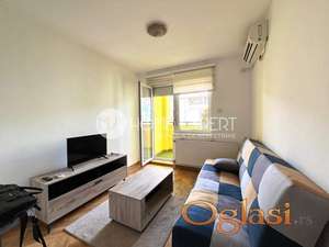 NOVI SAD - ADAMOVIĆEVO NASELJE - 24.00 m2