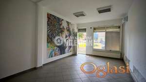 Izdaje se lokal 35m² u Surčinu, Vojvođanska ulica ID#2274