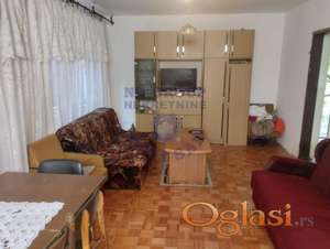 Odlicna kuca na Klisi