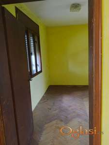 KUĆA U TRNAVI KOD ČAČKA – 148 m², PLAC 5,16 ARI