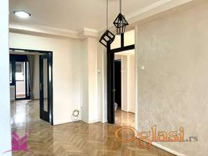 *Novi Sad - Bulevar Oslobođenja*